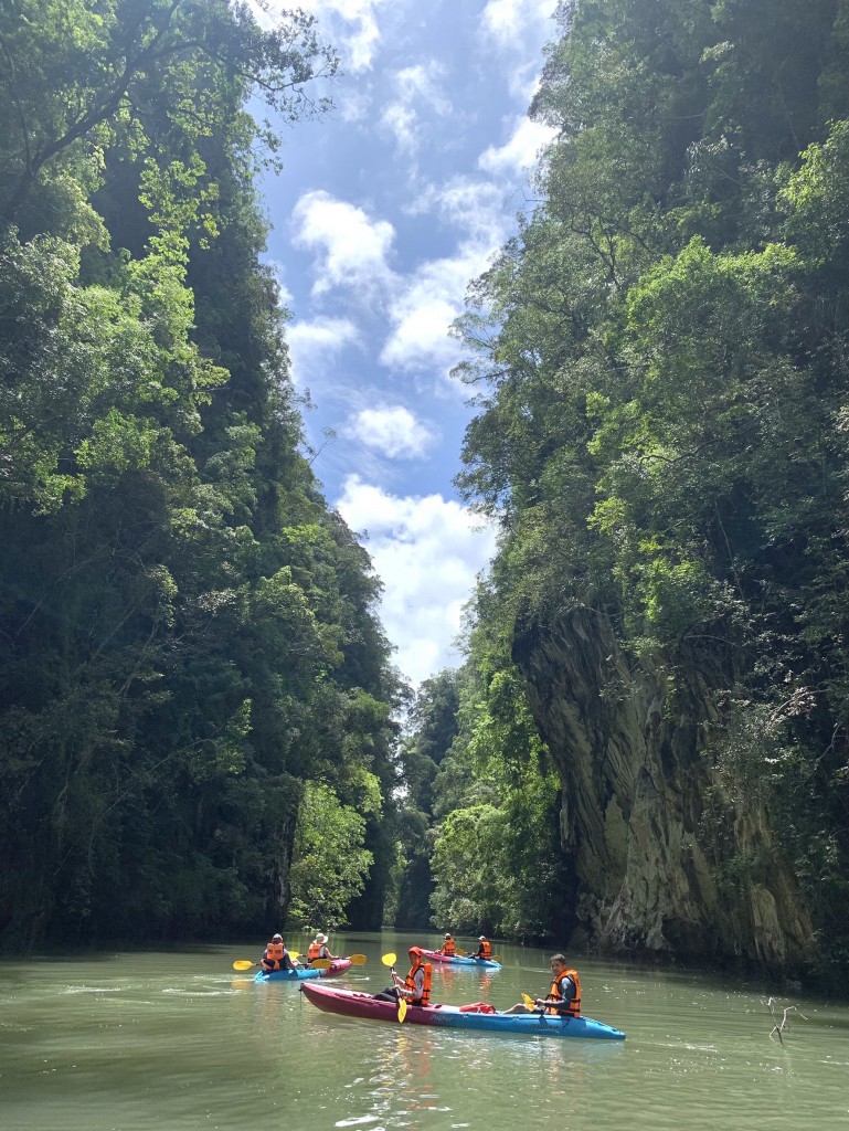 Half day Tour Kayaking at Ao Thalane