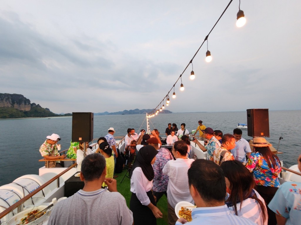 Private Sunset Cruise by Aonang Princess