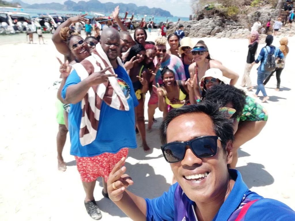 One Day Tour 4 Islands by speedboat