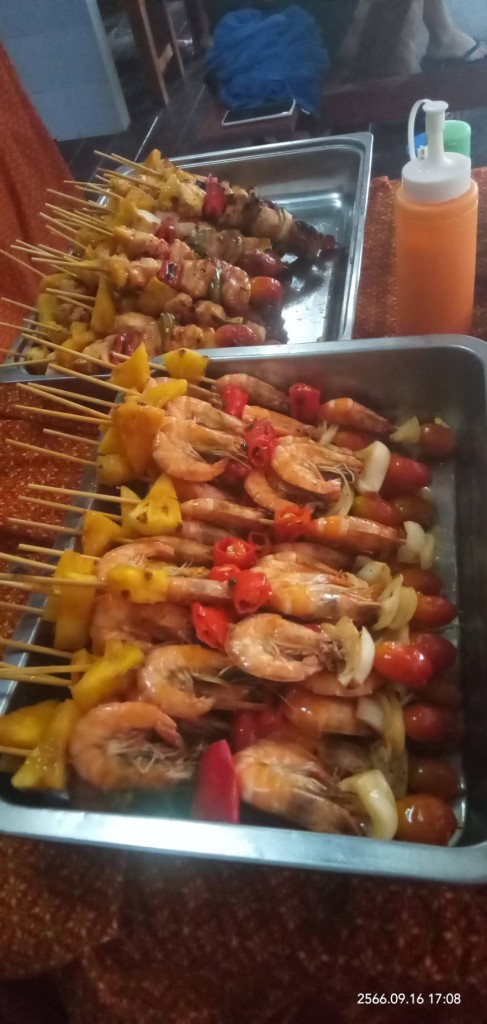  7 Islands + Sunset tour by speedboat with BBQ dinner